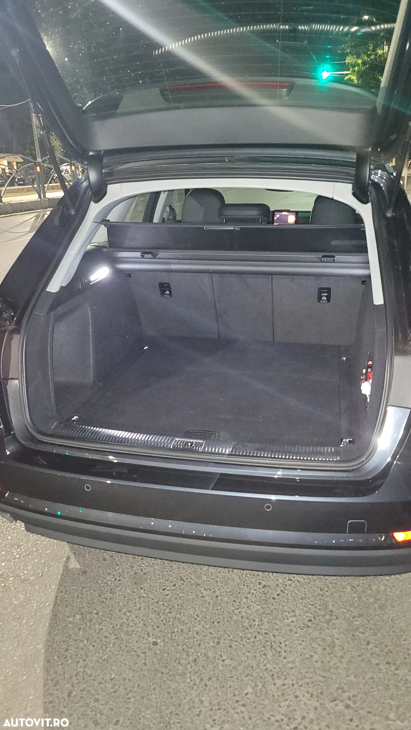 Audi A4 Avant 2.0 TDI S tronic - 13