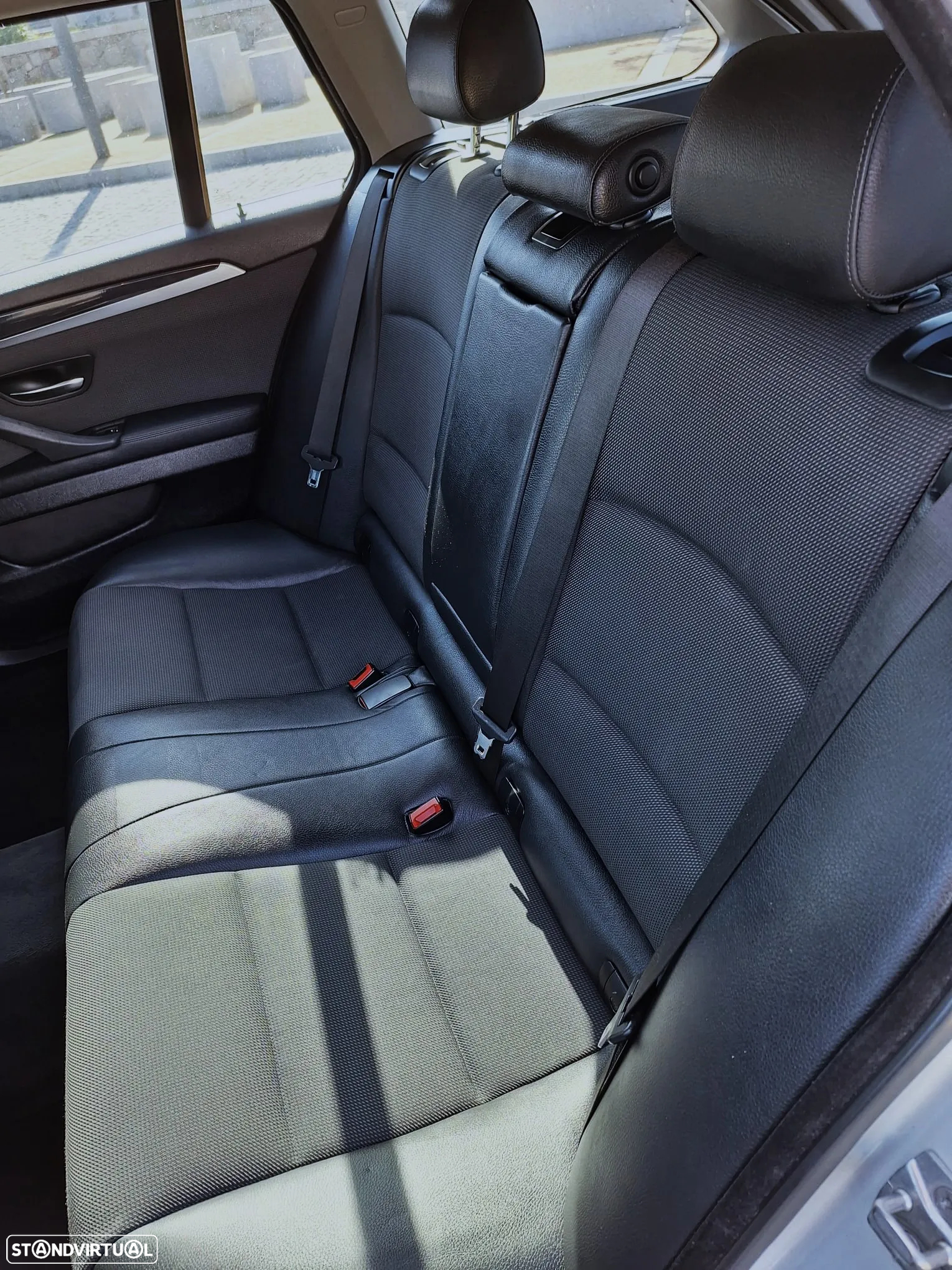BMW 520 Gran Turismo d Aut. - 12