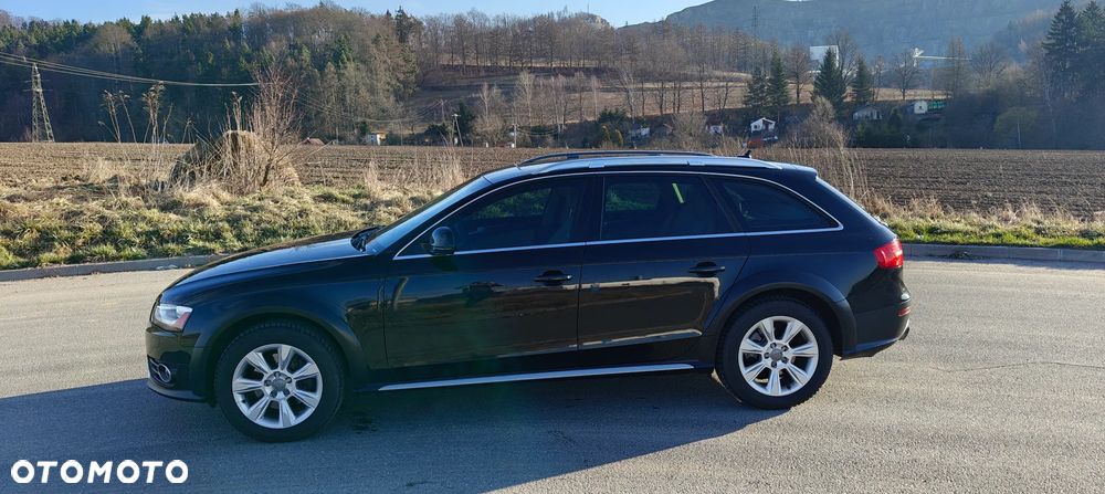 Audi A4 Allroad - 23