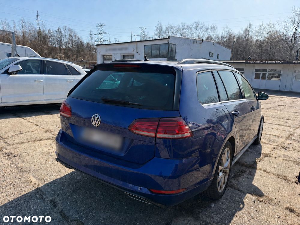 Volkswagen Golf Variant - 1