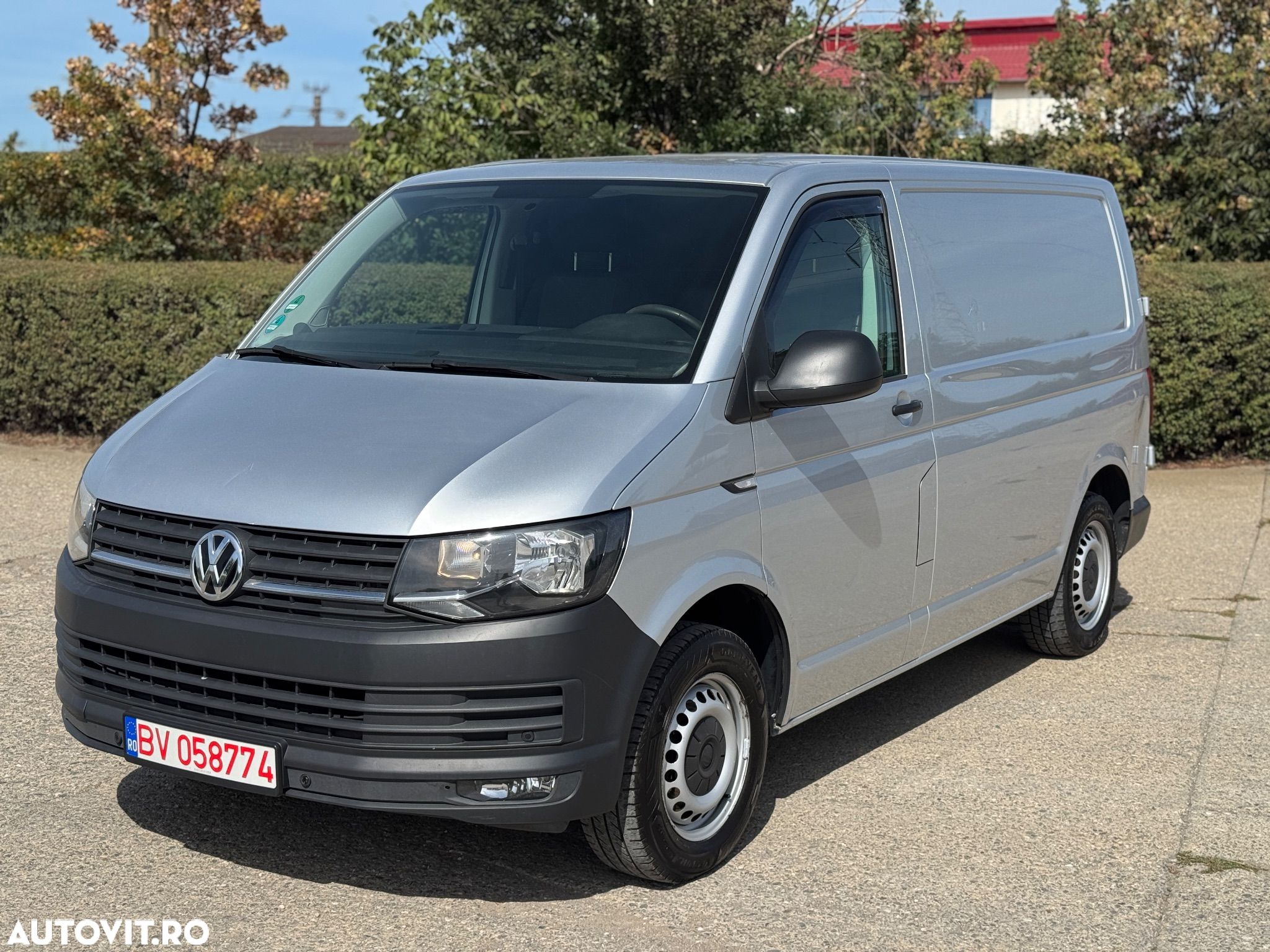 Volkswagen Transporter T6 - 1