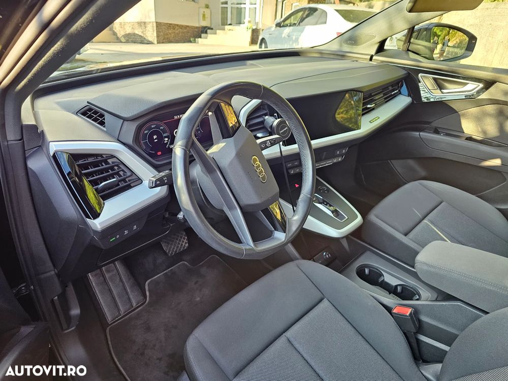Audi Q4 e-tron - 7