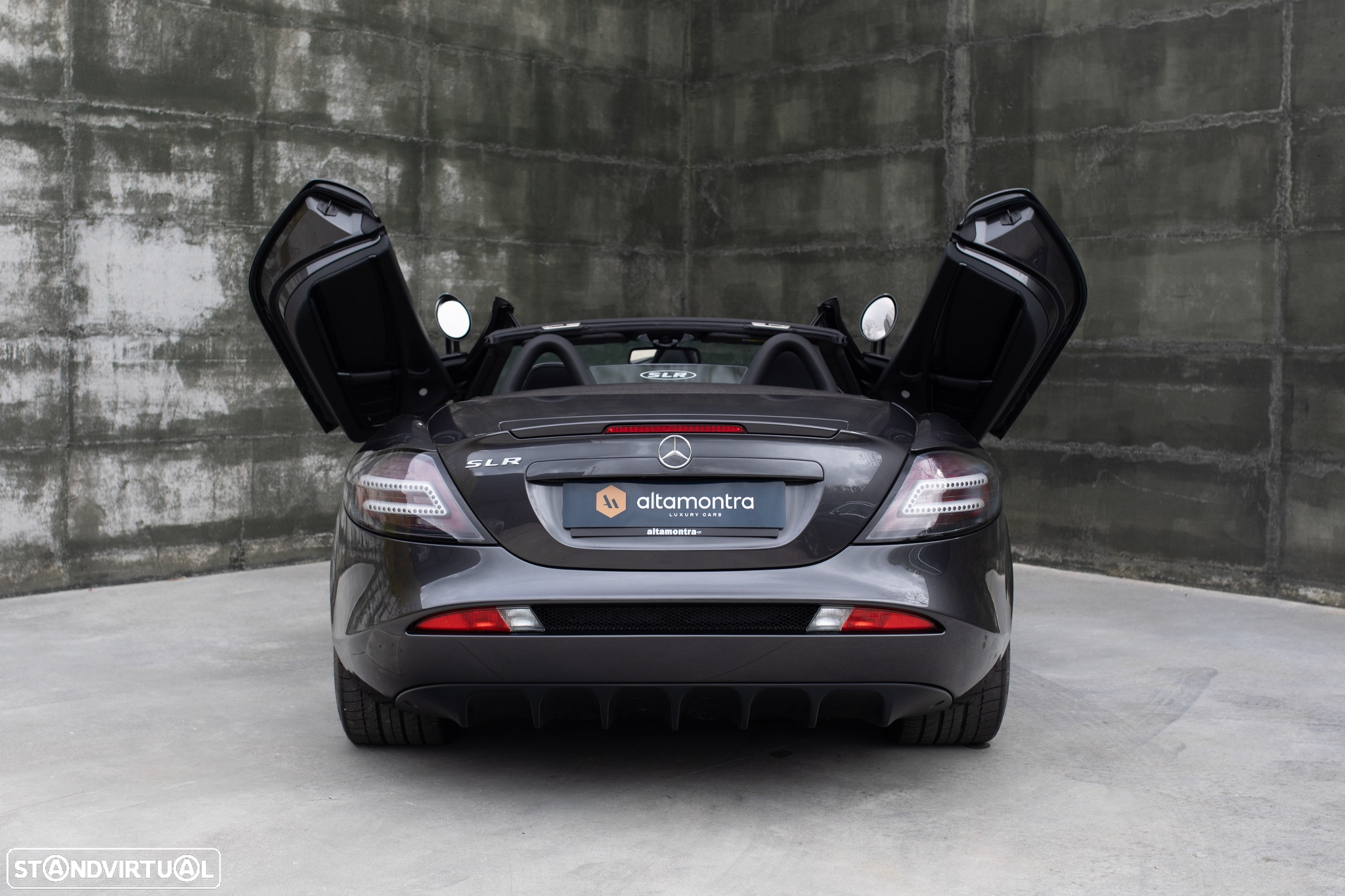 Mercedes-Benz SLR McLaren Roadster - 56