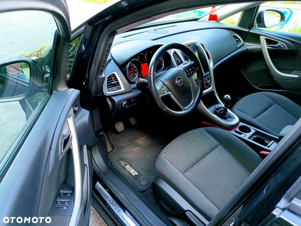 Opel Astra - 9