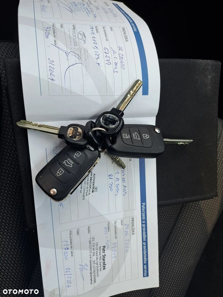 Hyundai i30 1.6 Comfort - 17