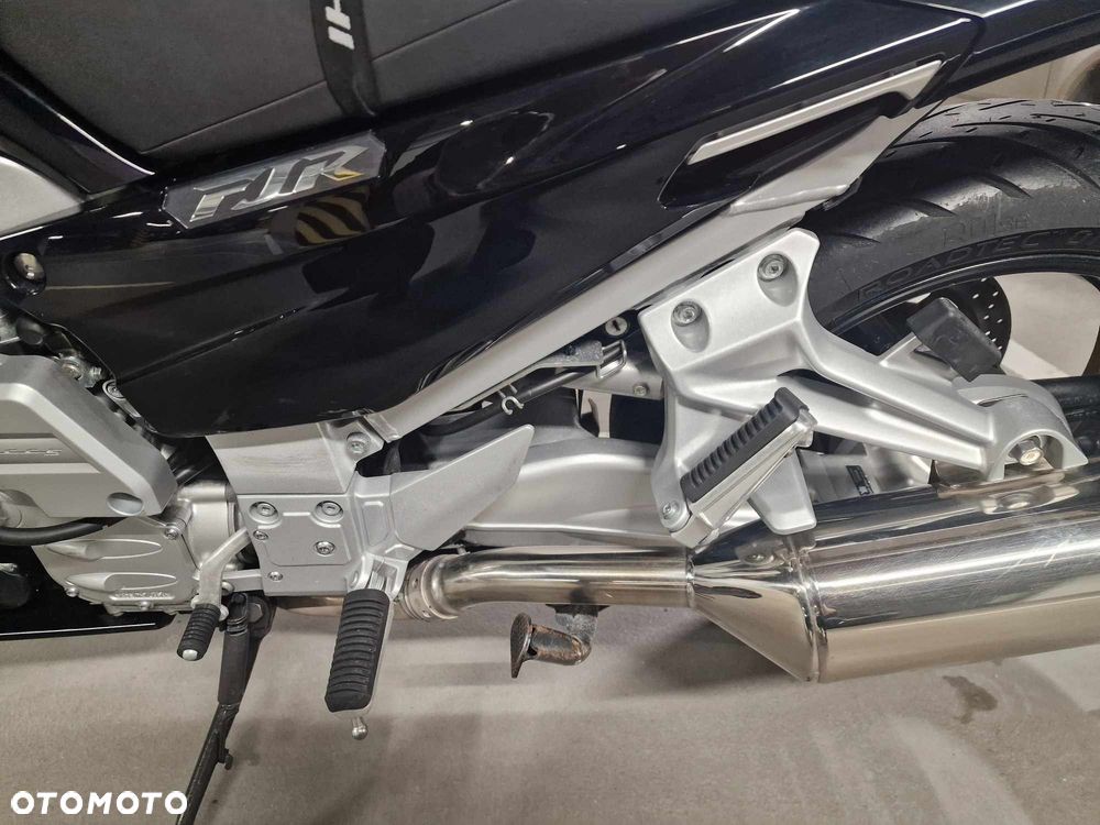 Yamaha FJR - 10