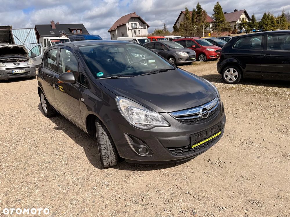 Opel Corsa 1.2 16V Enjoy - 11