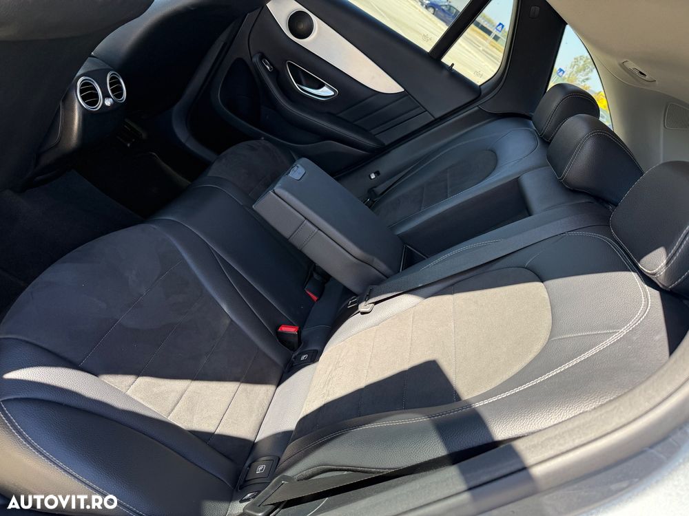Mercedes-Benz GLC 250 d 4Matic 9G-TRONIC - 13
