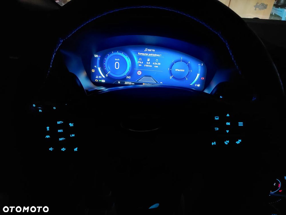 Ford Kuga 2.0 EcoBlue AWD ST-Line - 29