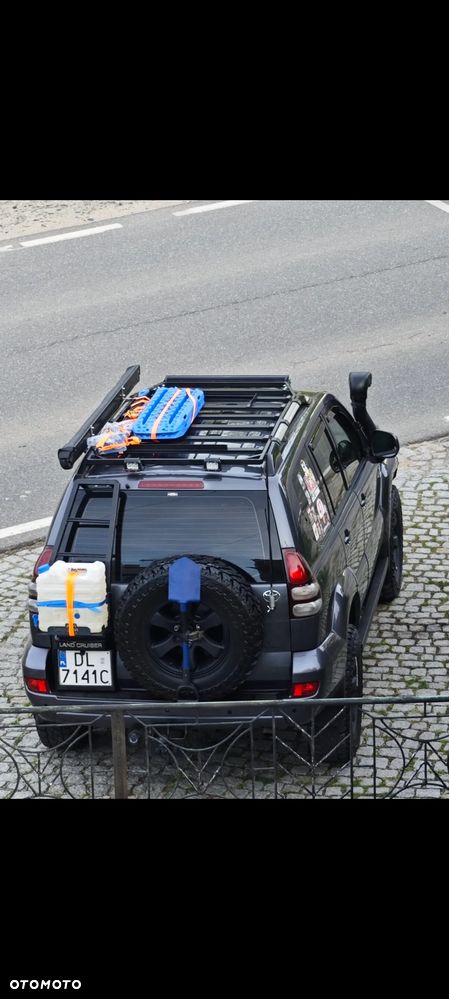 Toyota Land Cruiser - 9