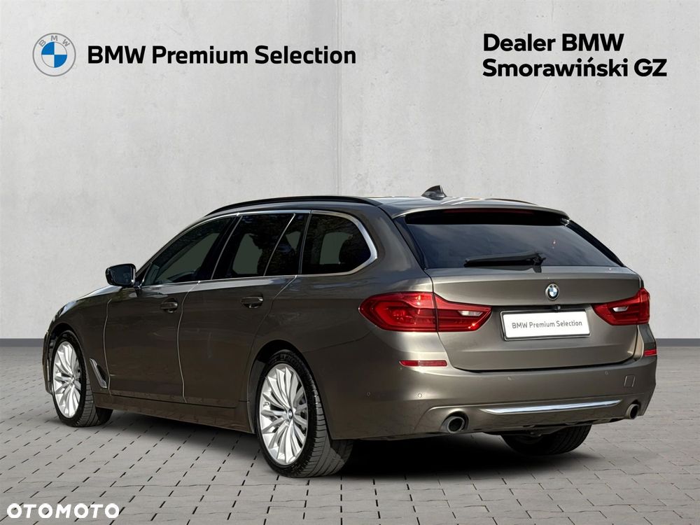BMW Seria 5 530d xDrive - 3