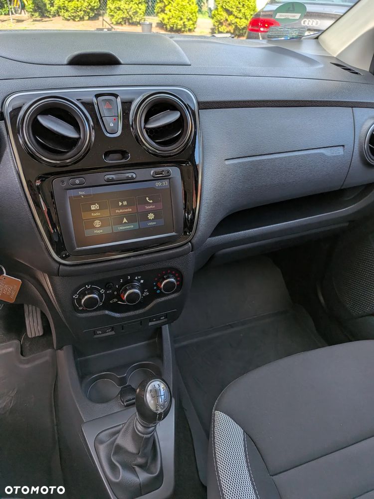 Dacia Lodgy 1.5 Blue dCi Stepway S&S - 10