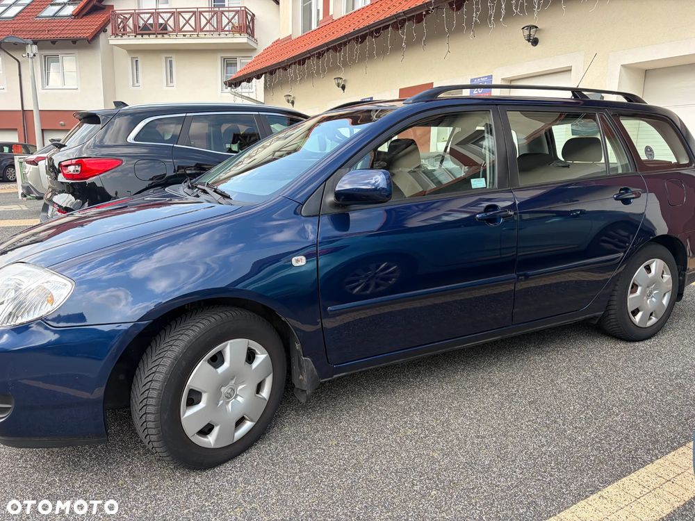 Toyota Corolla 1.4 D-4D Luna - 2