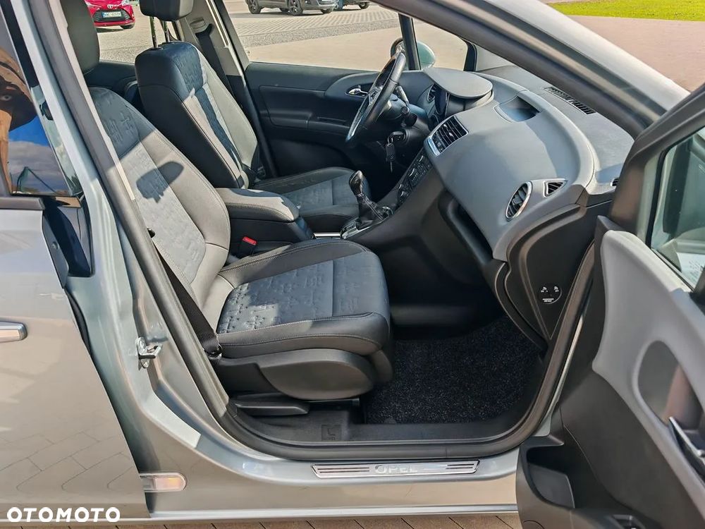 Opel Meriva 1.4 150 Jahre - 8