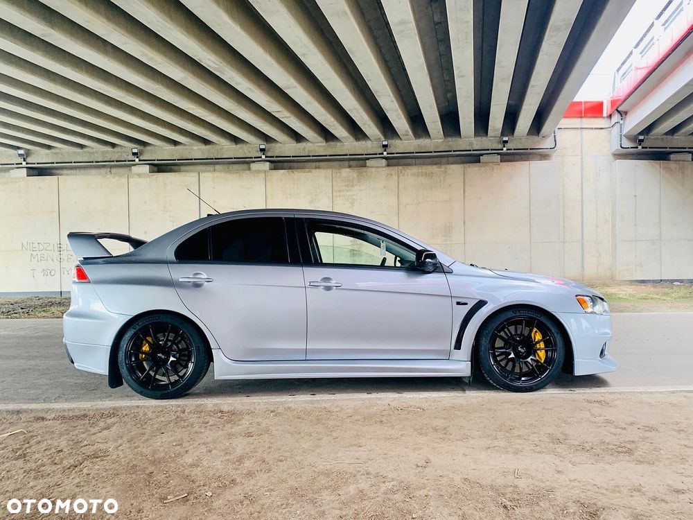 Mitsubishi Lancer Evolution - 5