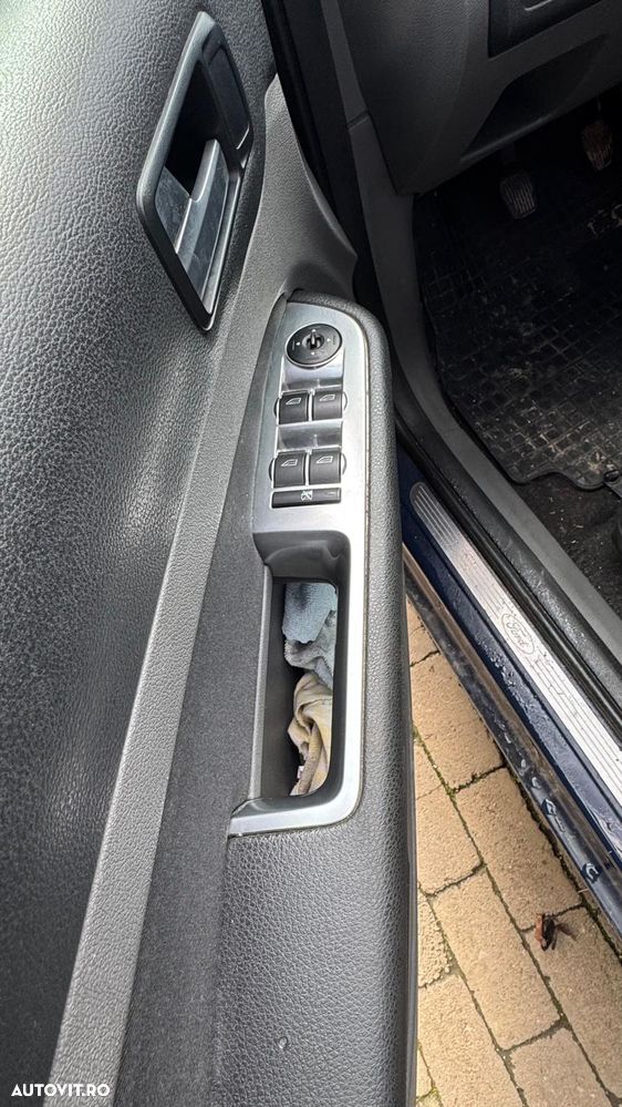 Ford Focus 1.8 TDCI Anniversary - 7