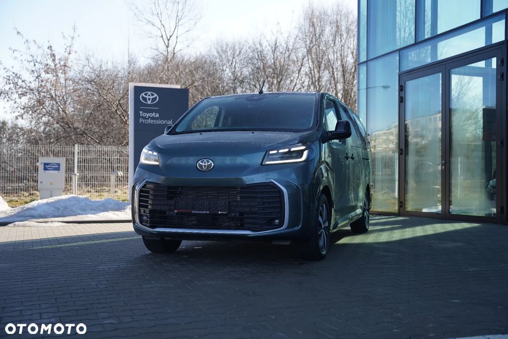 Toyota Proace Verso 2.2 D4-D Long Business - 3