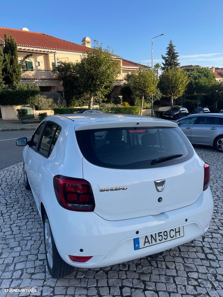 Dacia Sandero - 5