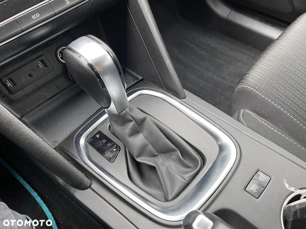 Renault Megane BLUE dCi 115 EDC INTENS - 15