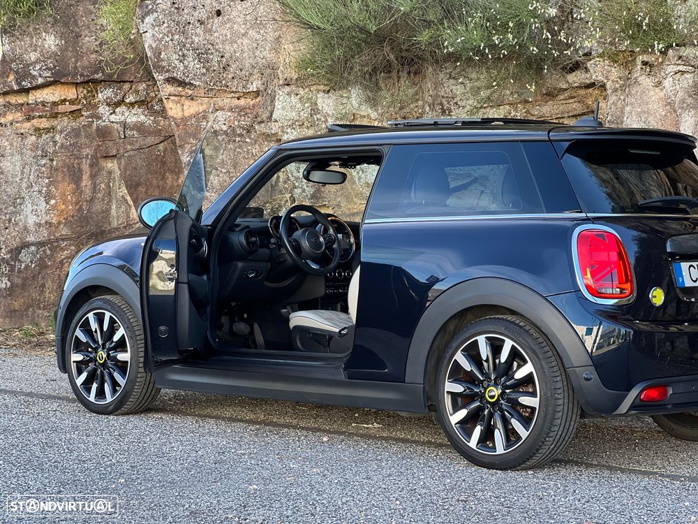 MINI 3 Portas Cooper SE Premium Extra Yours - 11