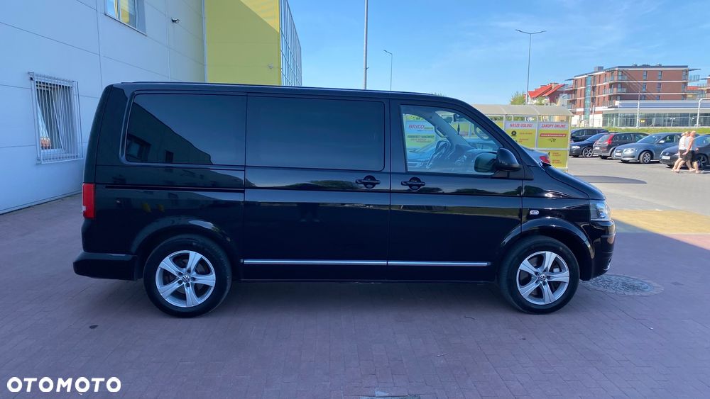 Volkswagen Multivan - 2