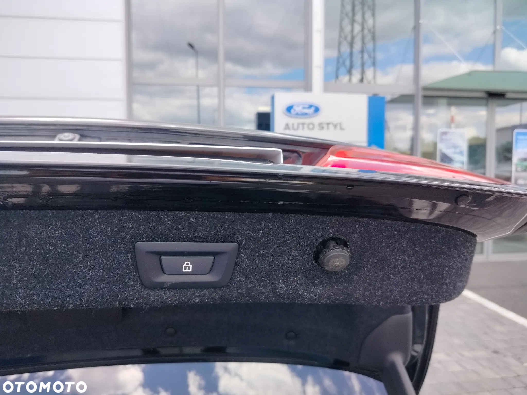 BMW Seria 5 520d Luxury Line - 29