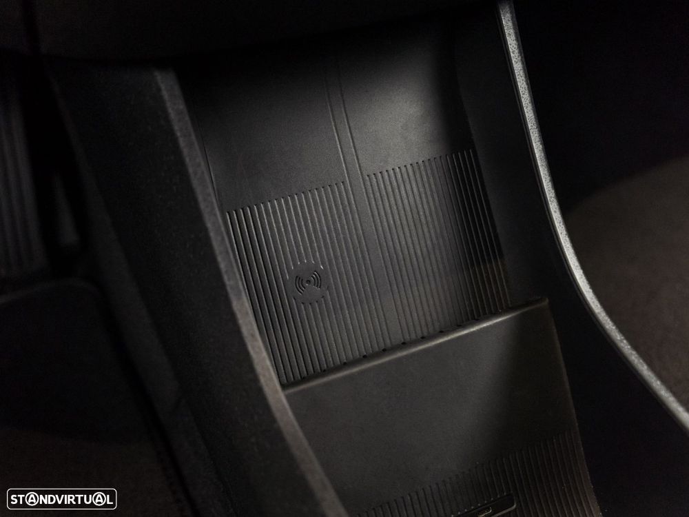 Volvo EX30 51 kWh Single Motor Core - 23