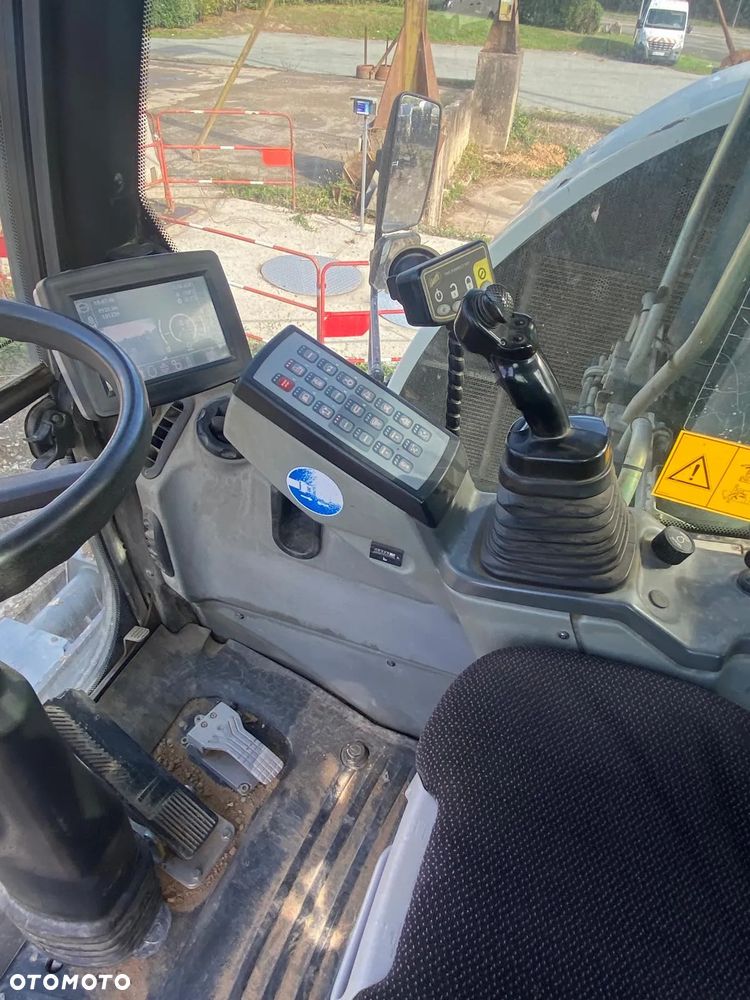 Liebherr A914 COMPACT - 17