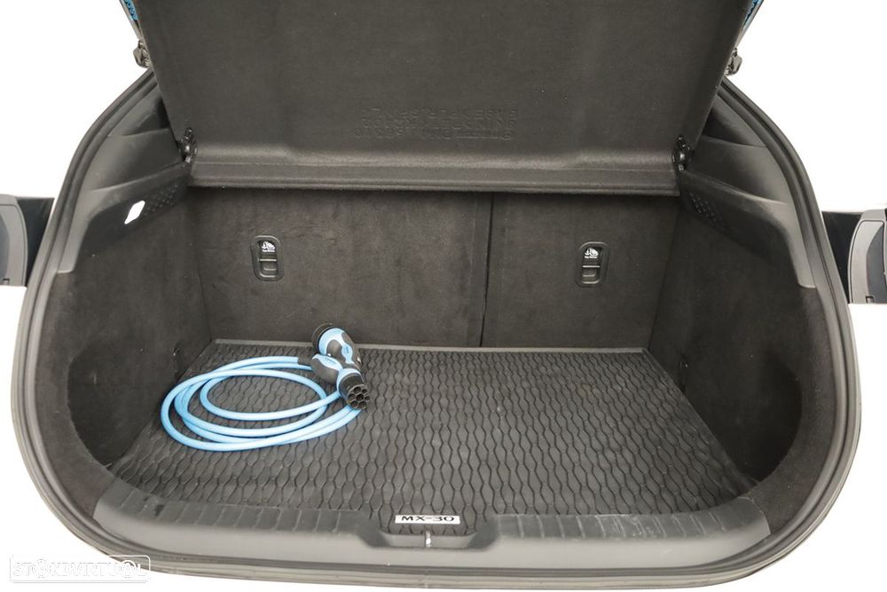 Mazda MX-30 e-SKYACTIV Exclusve-Line - 23