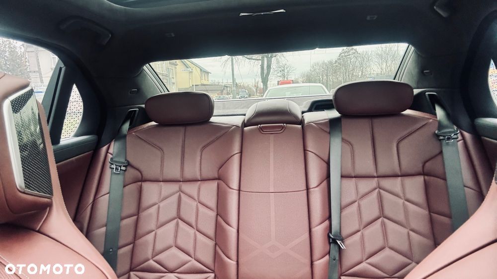 BMW Seria 7 - 10