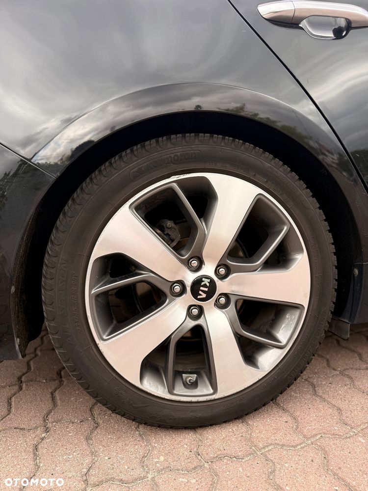 Kia Optima - 6