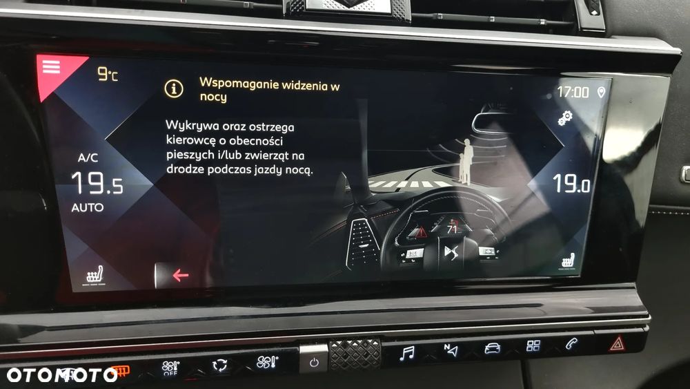 DS Automobiles DS 7 Crossback 2.0 BlueHDi Performance Line + - 38