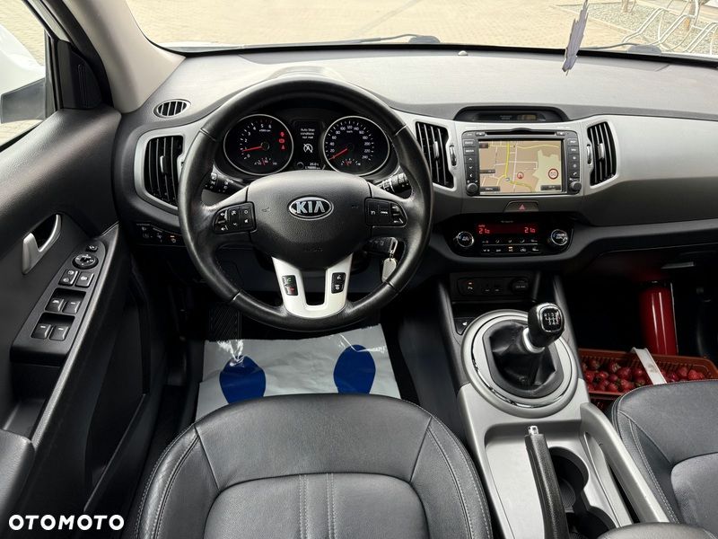 Kia Sportage 1.7 CRDI 2WD ISG Dream-Team Edition - 9