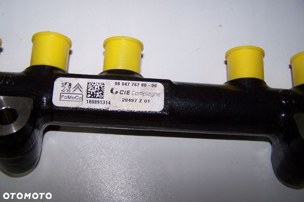 Ford Peugeot listwa wtryskowa 980477678000 - 3