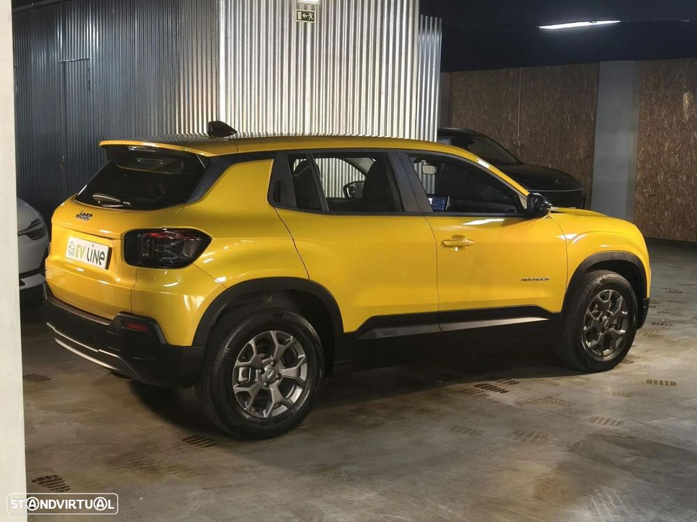 Jeep Avenger 54 kWh Longitude - 11