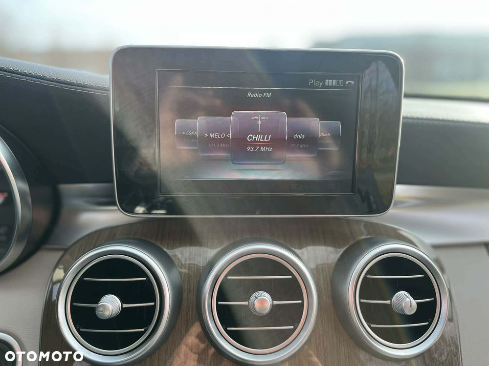 Mercedes-Benz Klasa C 300 7G-TRONIC - 4