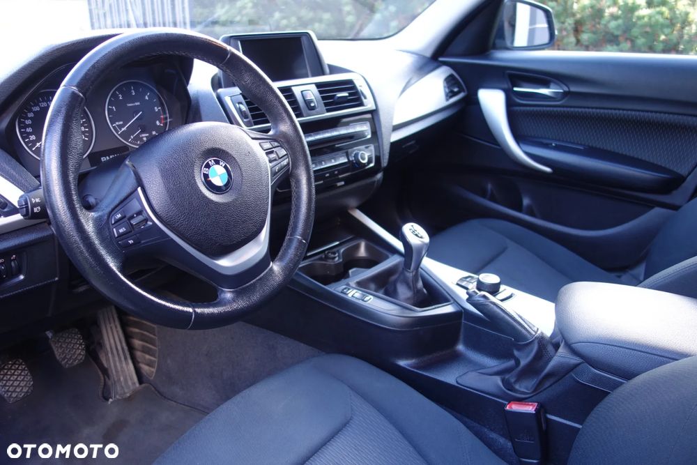 BMW Seria 1 116d EfficientDynamics Advantage - 19