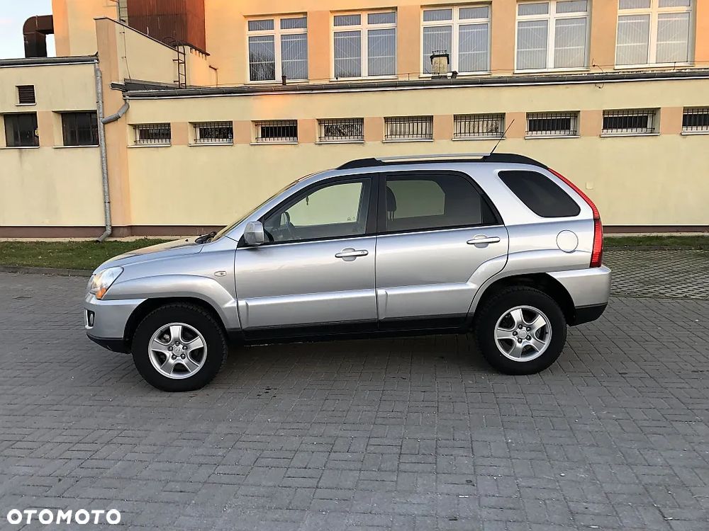 Kia Sportage 2.0 CRDI 2WD Attract - 6