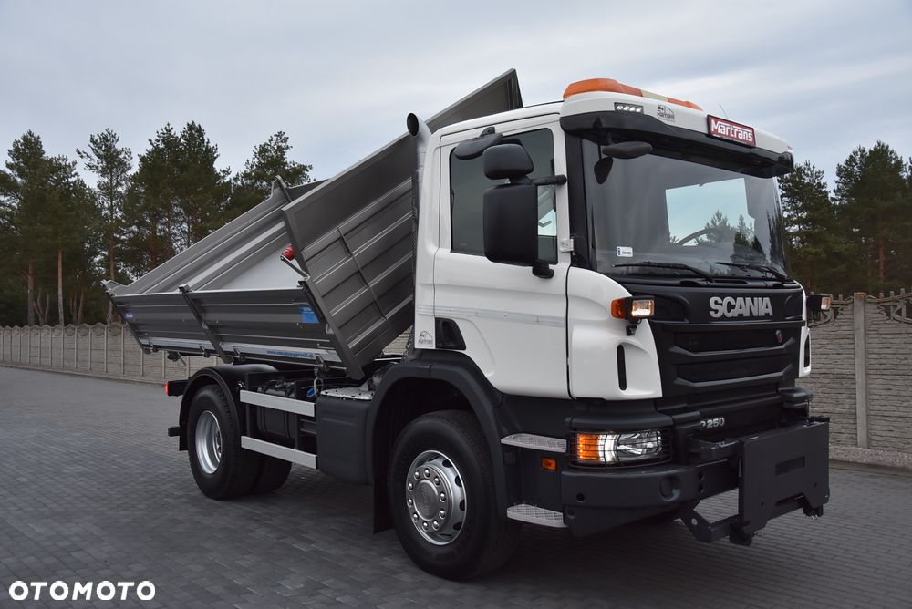 Scania P250 WERSJA OFFROAD / WYWROTKA 3-STRONNA / BLOKADA MOSTU / TYŁ RESOER / P.NOWA / 18 TYŚ KM PRZEBIEGU! / SALON PL / - 30