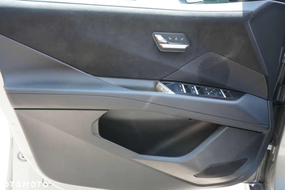 BMW iX3 - 19