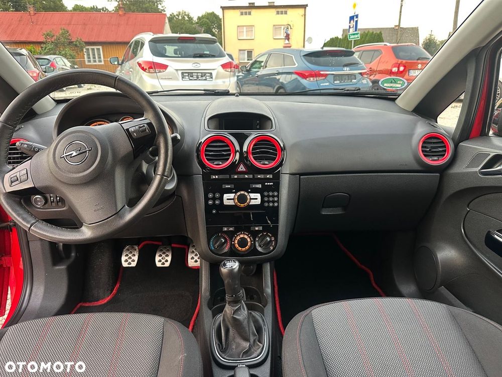 Opel Corsa 1.4 16V Cosmo - 7