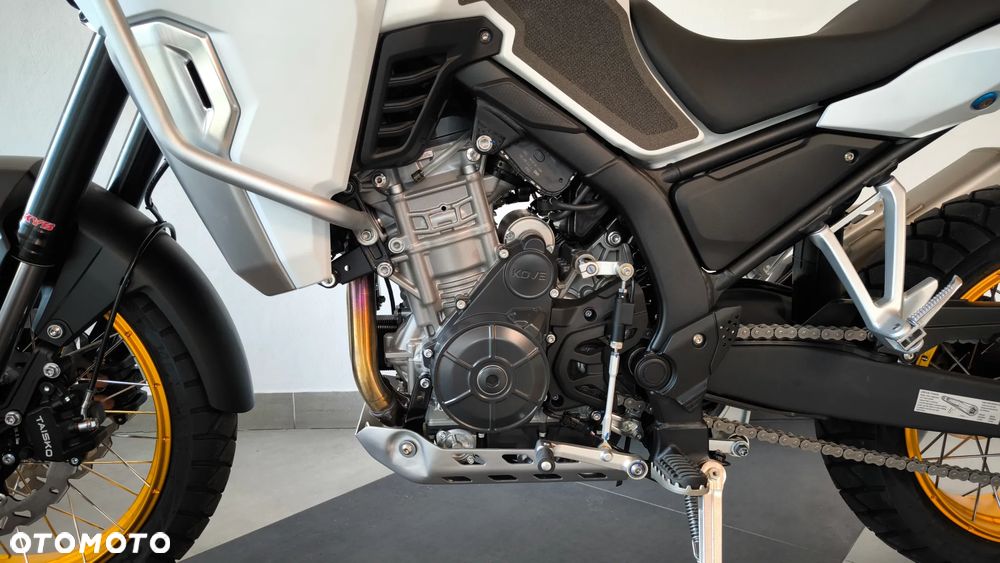 KOVE 800X Touring - 23