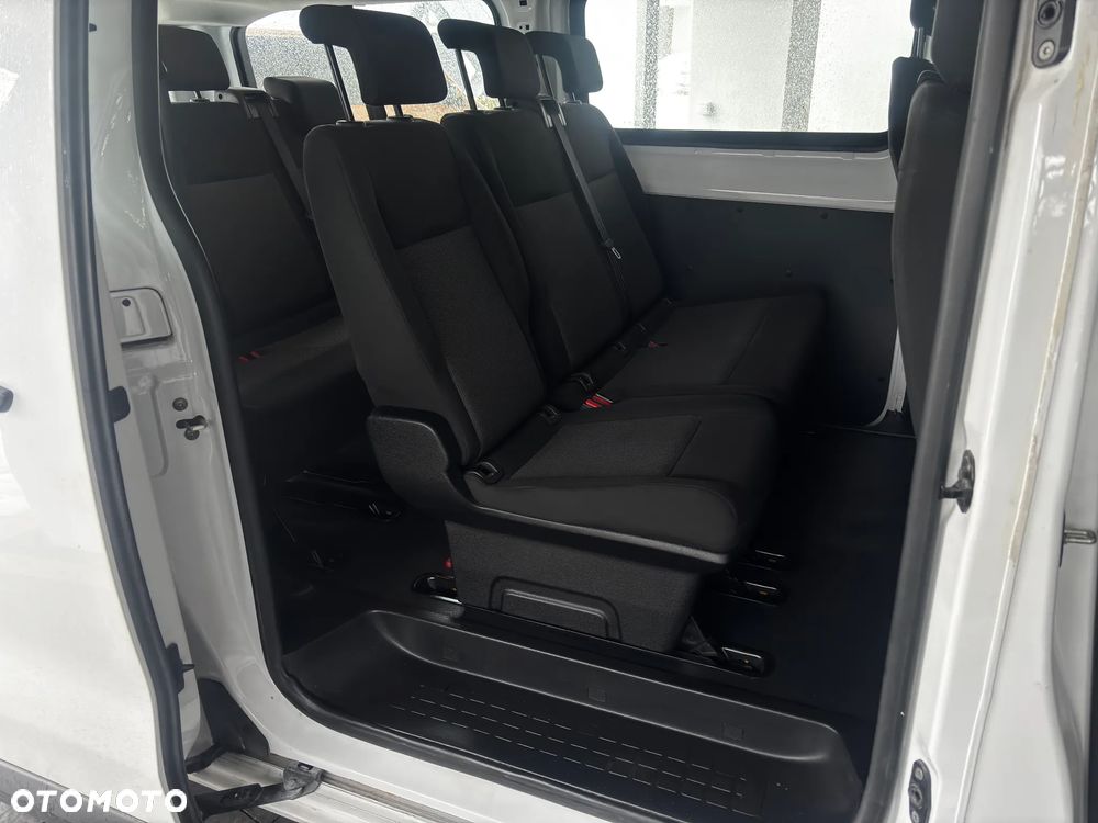 Opel Vivaro - 4