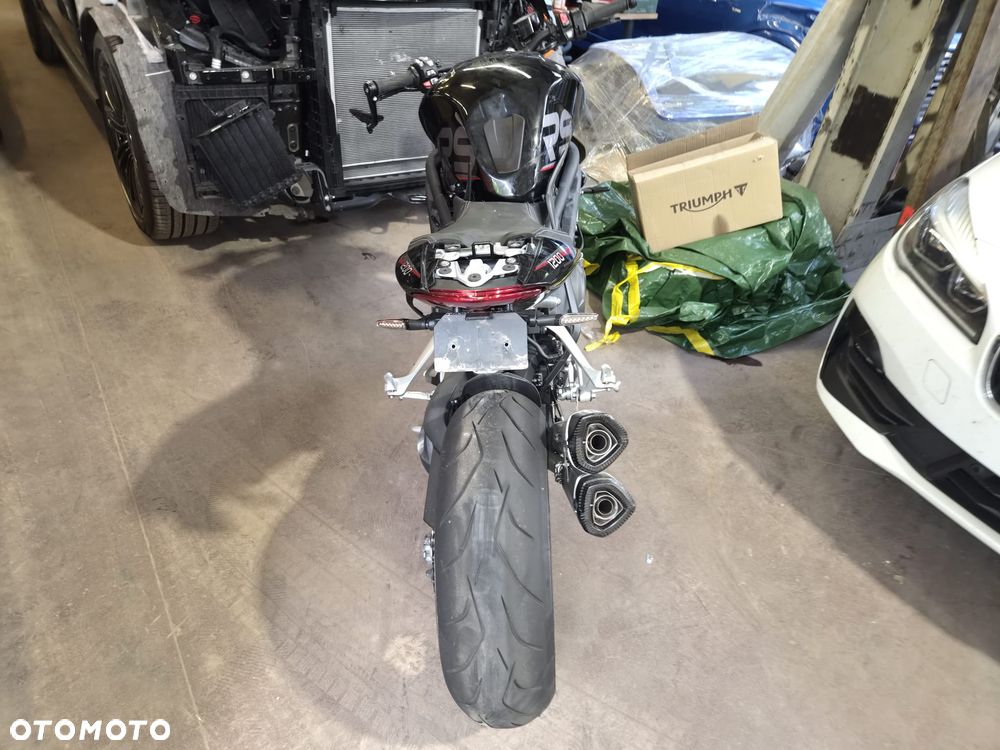 Triumph Speed Triple - 5