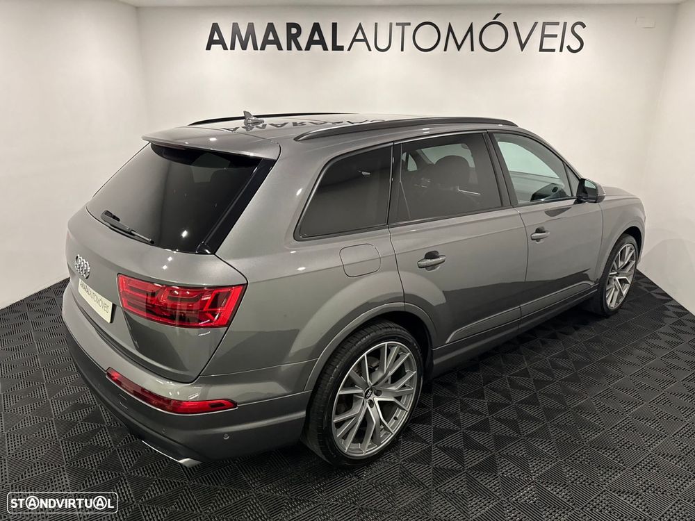 Audi Q7 3.0 TDi quattro Tiptronic 7L - 23