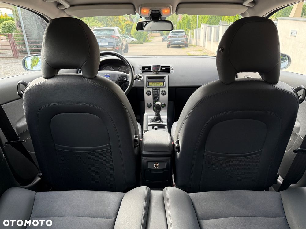 Volvo C30 2.0D - 17