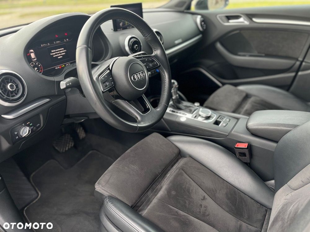 Audi A3 Sportback - 11