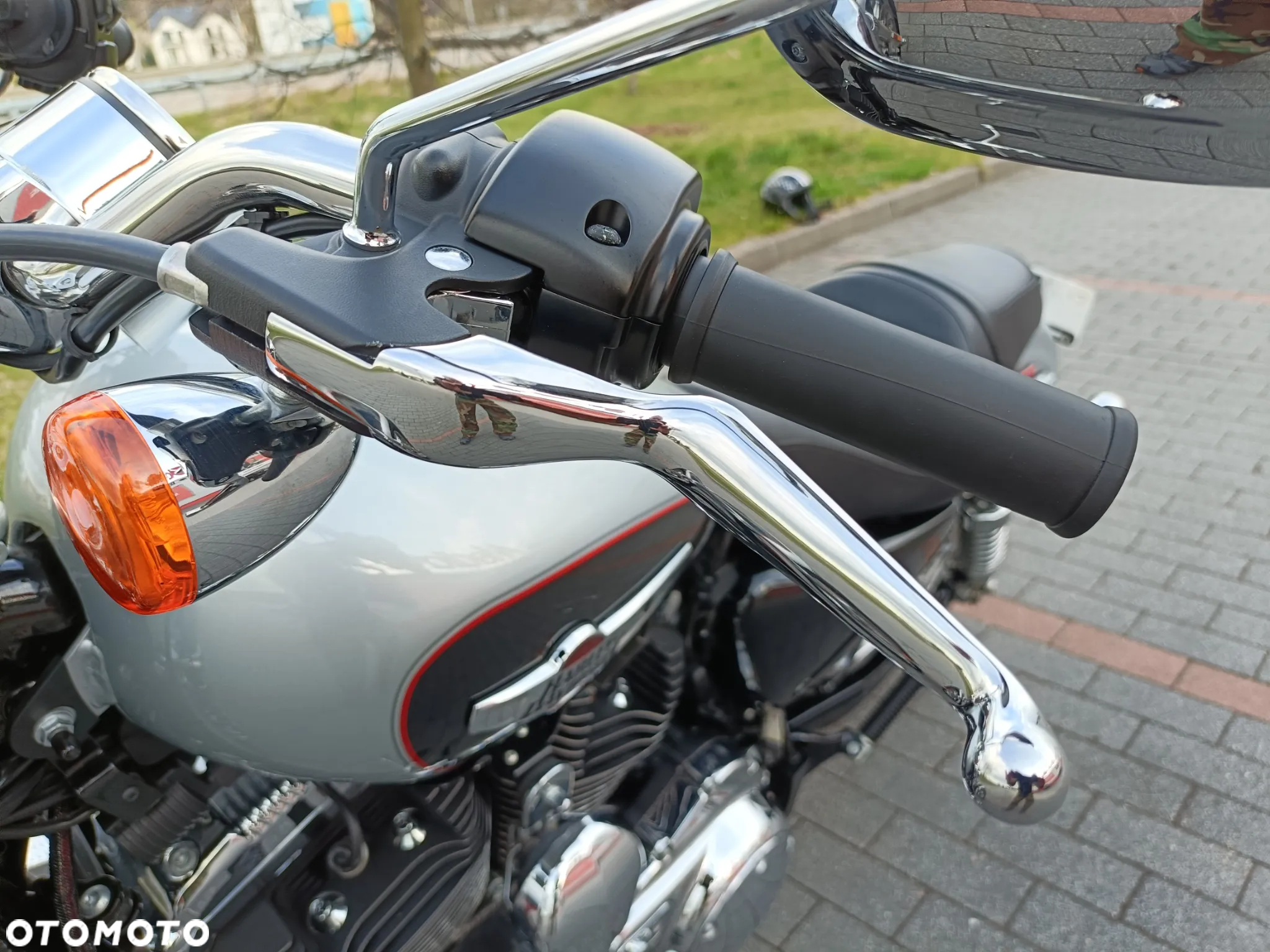 Harley-Davidson Sportster Custom 1200C - 31