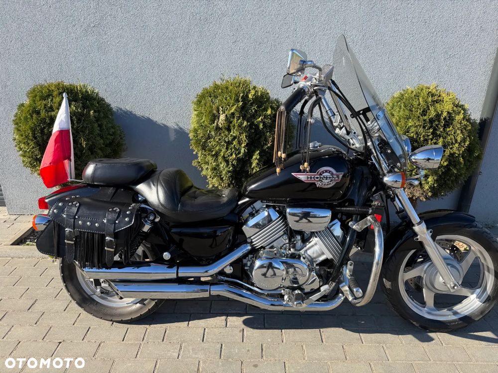 Honda VF - 12