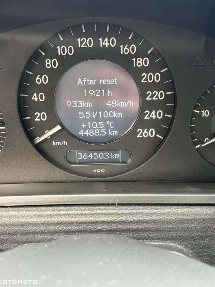 Mercedes-Benz Klasa E 220 CDI Automatik Avantgarde - 8